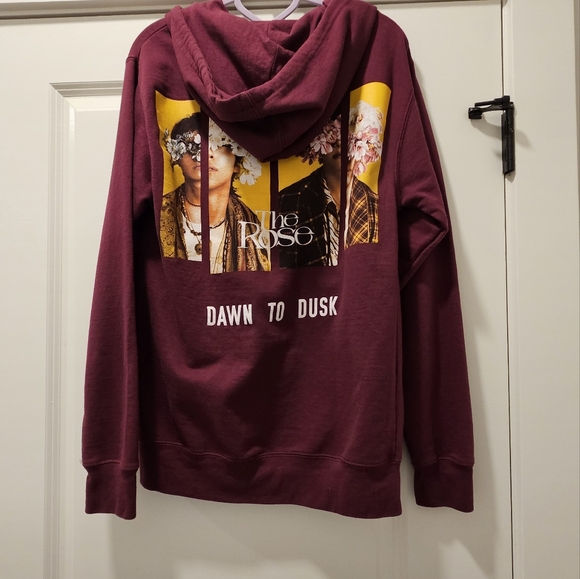 The Rose K-Pop Zip-Up Hoodie Dawn To Dusk Dual Tour Merch VVIP, Small - Picture 1 of 6